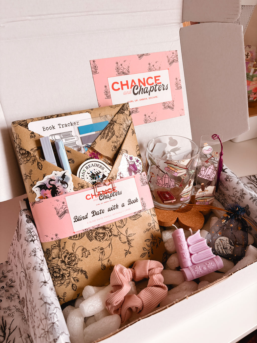 The 'Gateways & Shadows' Box - Fantasy (Hardback)