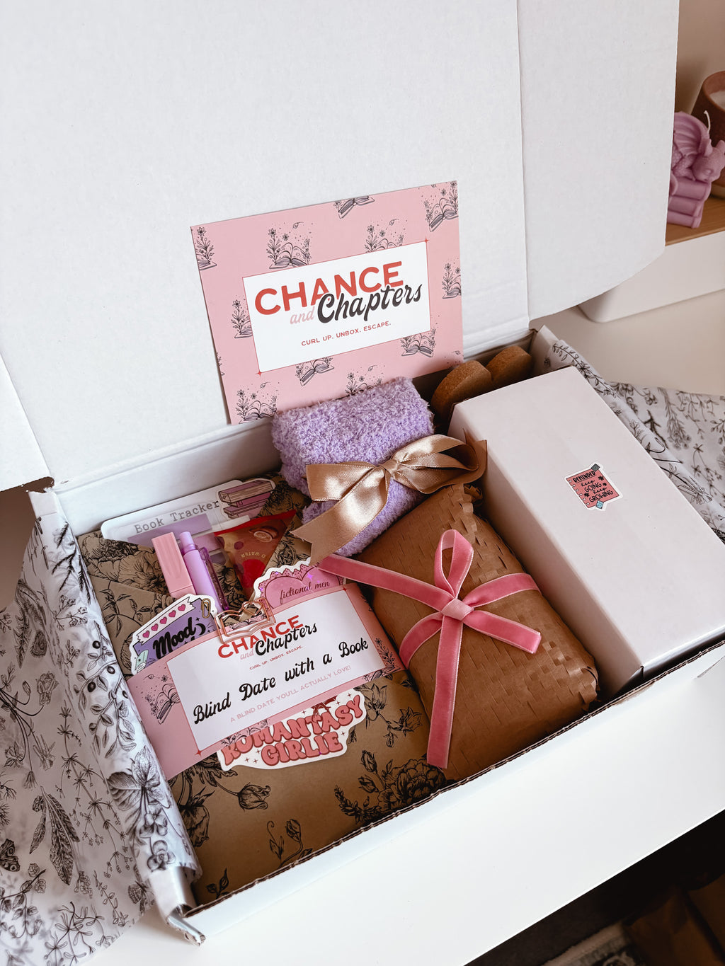 'Realm of Romantasy' Box - Fantasy Romance